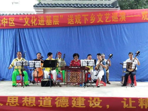 文化潤?quán)l(xiāng)土 藝術(shù)暖人心——市老干部活動中心開展文化下鄉(xiāng)系列活動